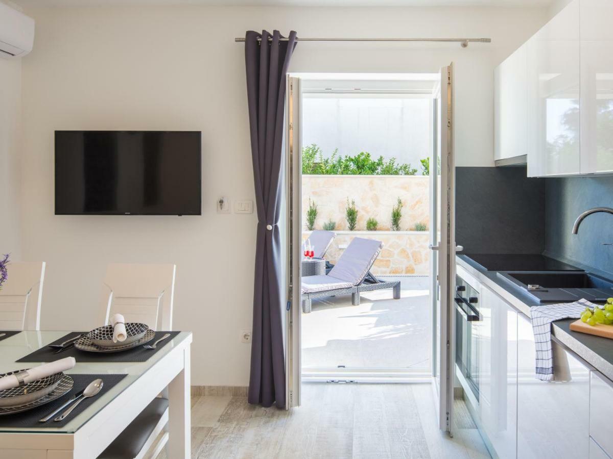 Apartment Villa Franko Maris Podstrana Eksteriør billede