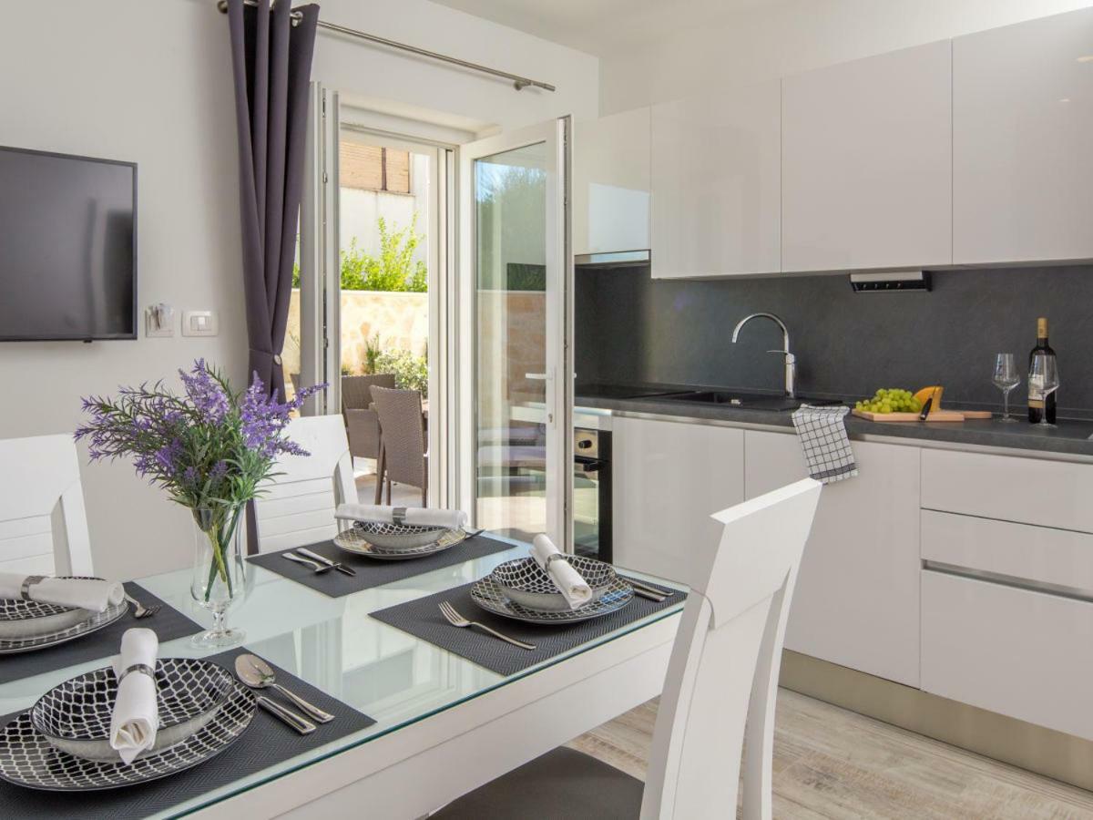 Apartment Villa Franko Maris Podstrana Eksteriør billede