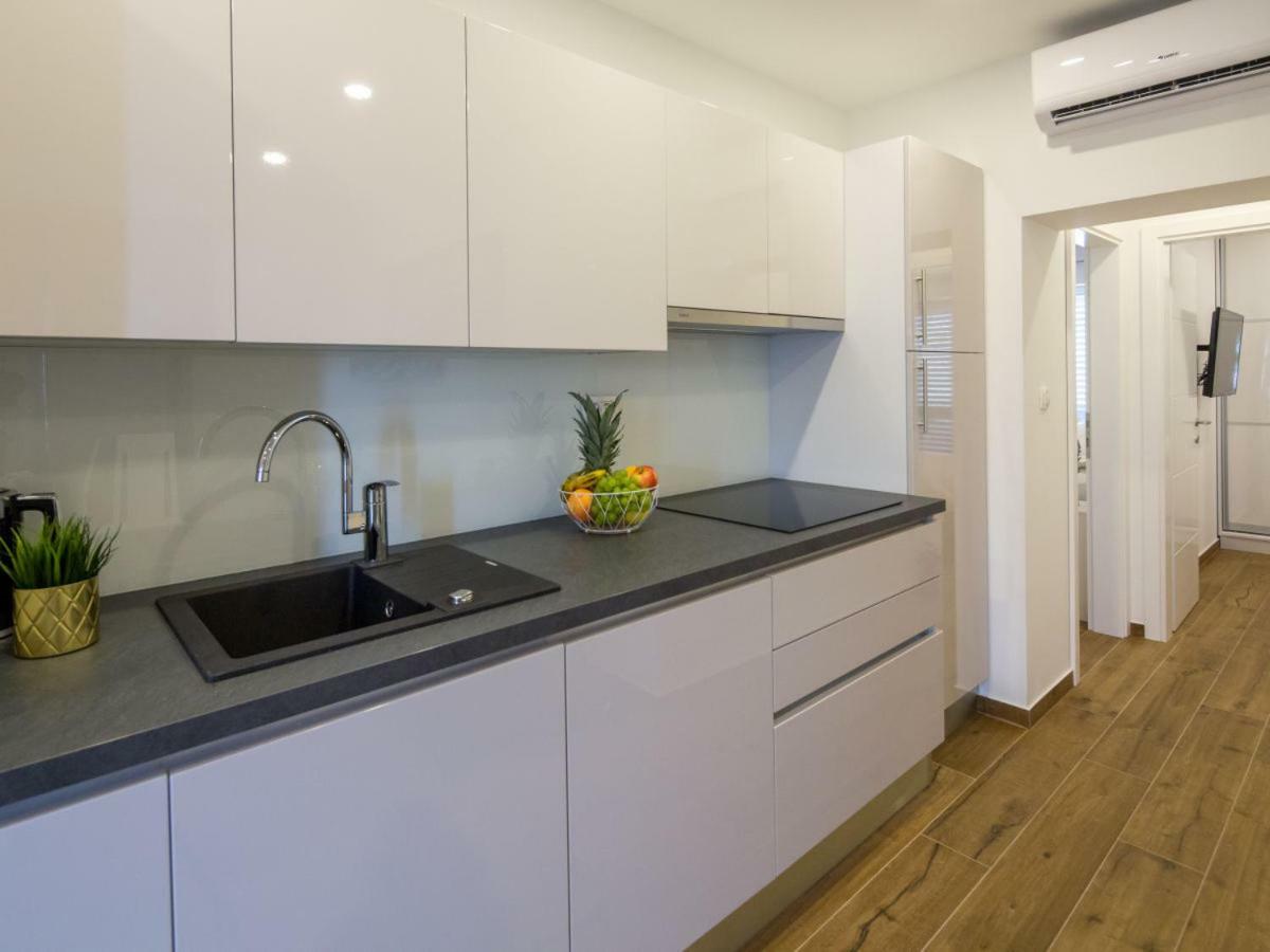 Apartment Villa Franko Maris Podstrana Eksteriør billede